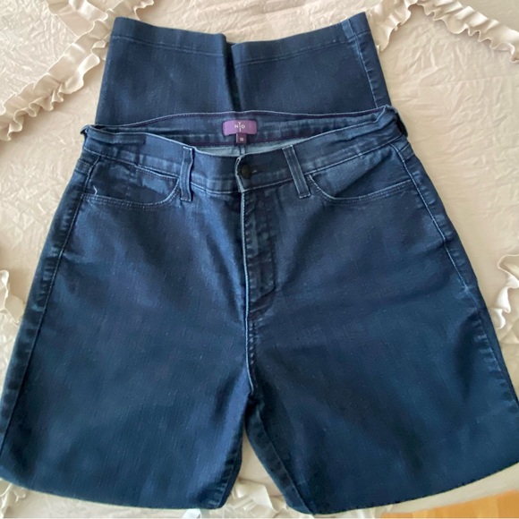 NYDJ jeans size 10 short. Bootcut - Picture 1 of 4